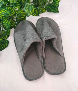 Gray Daily Wear Slippers (Men's)