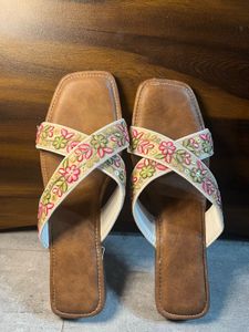 JAIPUR handcrafted embroidered flats