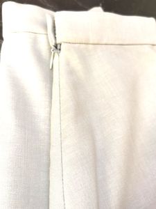 Japan’s 🇯🇵Elegant White Ethnic Skirt