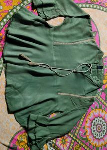 Olive green tunic Top 🦋