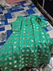 Beautiful Green Kurta Set