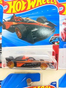 Formula E HOT wheels Car