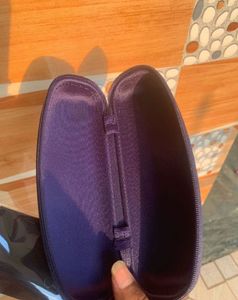 lenskart Stylish Sunglasses Case