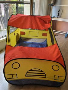 Kids Play Tent - Yellow School Bus with balls