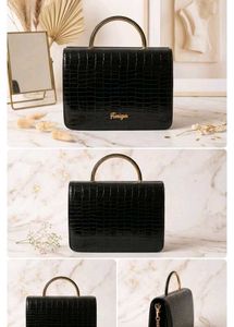 Chic Black Croc Embossed Handbag