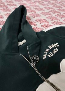 Nins Moda Adorable Bear Hugs Zip-Up Hoodie