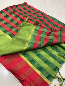 Check's Pattern Saree For Women
