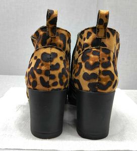 Stylish Leopard Print Ankle Boots
