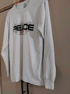 White Long Sleeve T-Shirt "Peace of Mind"
