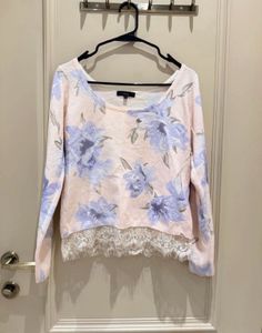 Floral Lace Trim Long Sleeve Top