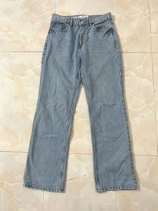 Light Wash straight Leg Jeans