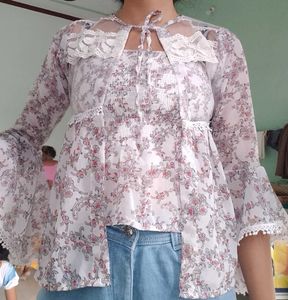 Korean Floral 2-Piece Lace Top | Bell Sleeves - S