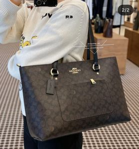 Coach Signature Tote Bag