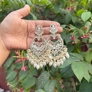 Exquisite Pearl & Crystal Dangle Earrings