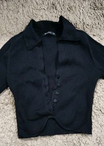 Chic Black Cropped Button-Up Top