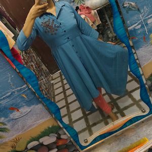 Chic Blue Embroidered dress