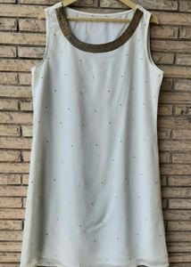 Elegant White Kurta with Embellished Neckline