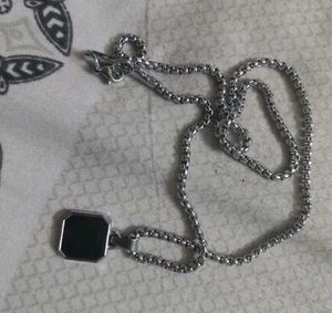trendy chains