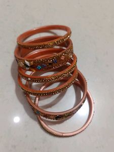 Elegant Gold-Toned Bangle Set