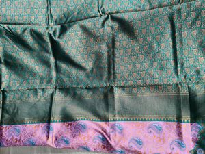 Elegant Paisley Print Saree