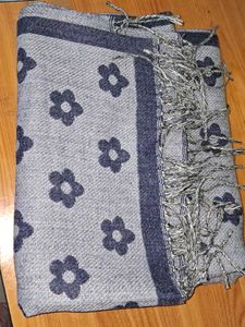 Floral Print Scarf with Fringes🆕