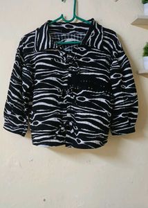 Stylish Zebra Print Button-Up Shirt