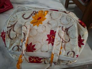 Floral make-up Bag
