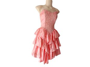 🌸 Elegant Strapless Ruffle Dress 🌸