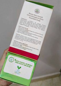 Mamaearth Onion Hair Oil