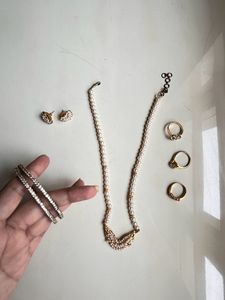 PRICE DROP!!! Imitation Jewellery Set