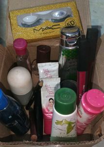 set of 16 Makeup and skin products