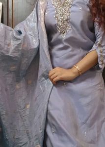 Elegant lavenderKurta Set with Embellished Necklin