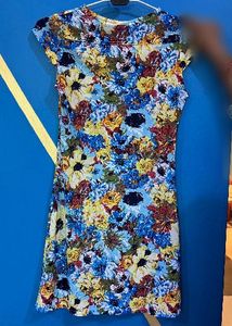 Vibrant Floral Print Short Sleeve Dress