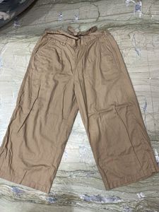 Stylish Wide-Leg Khaki Pants Capri