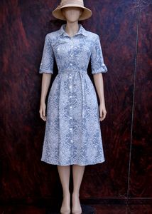 Chic Button-Up Midi Dress with Belt
