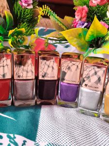 MyGlamm Glitter Nail Polish Set 9