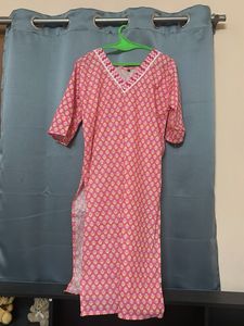 Pink Printed Kurta with V-Neck
