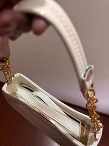 Chic White Shoulder Bag with Gold Chain