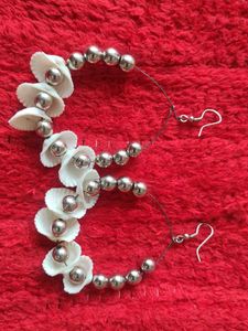 COMBO EARRINGS 🐚✨Set Of 3  🤍♥️💛 +1💗