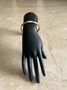 Elegant Gold-Tone Bangle Bracelet