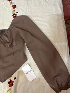 Chic Brown Puff Sleeve Top