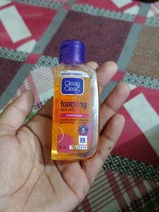 Clean & Clear Foaming Face Wash 50ml