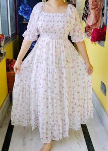 Chic Floral Print Tiered Midi Dress