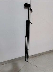 Professional Tripod for Camera