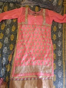 Elegant Pink Kurta Set