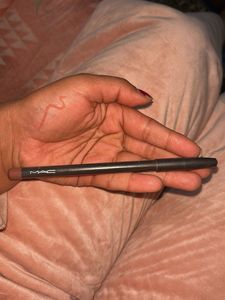 MAC Lip Pencil