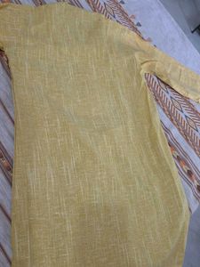 Men's Yellow Embroidered Kurta