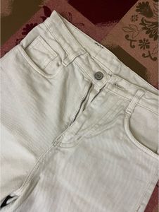 Baggy jeans