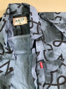 Men's Graphic Print Short Sleeve Shirt