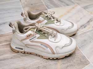 Stylish White & Pastel Sneakers girlyyy